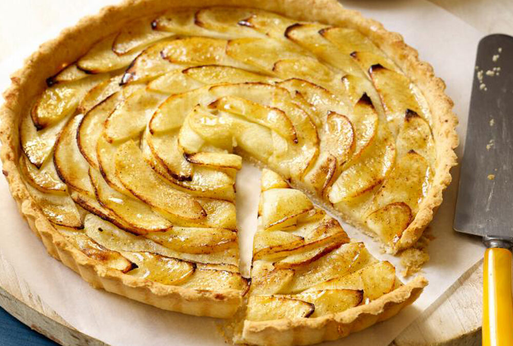 Apple and Cinnamon Tart